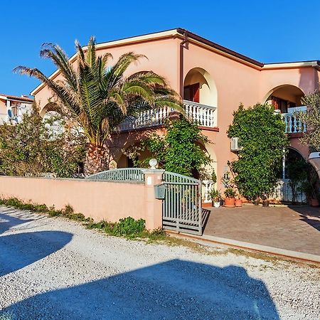 Villa Mare Apartments Вир Экстерьер фото